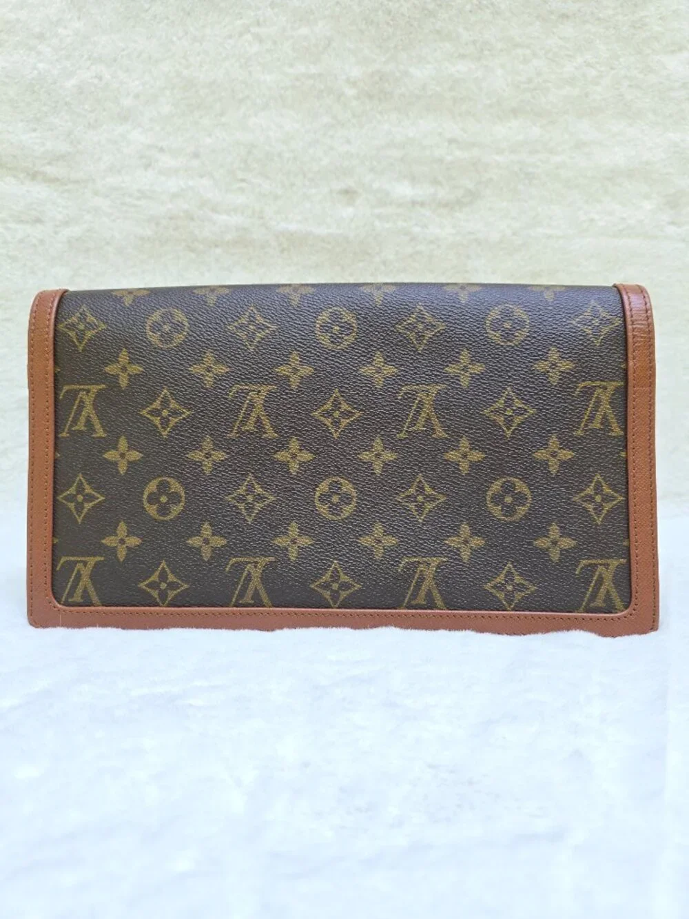 Authentic LOUIS VUITTON Pochette Dame GM Clutch Bag